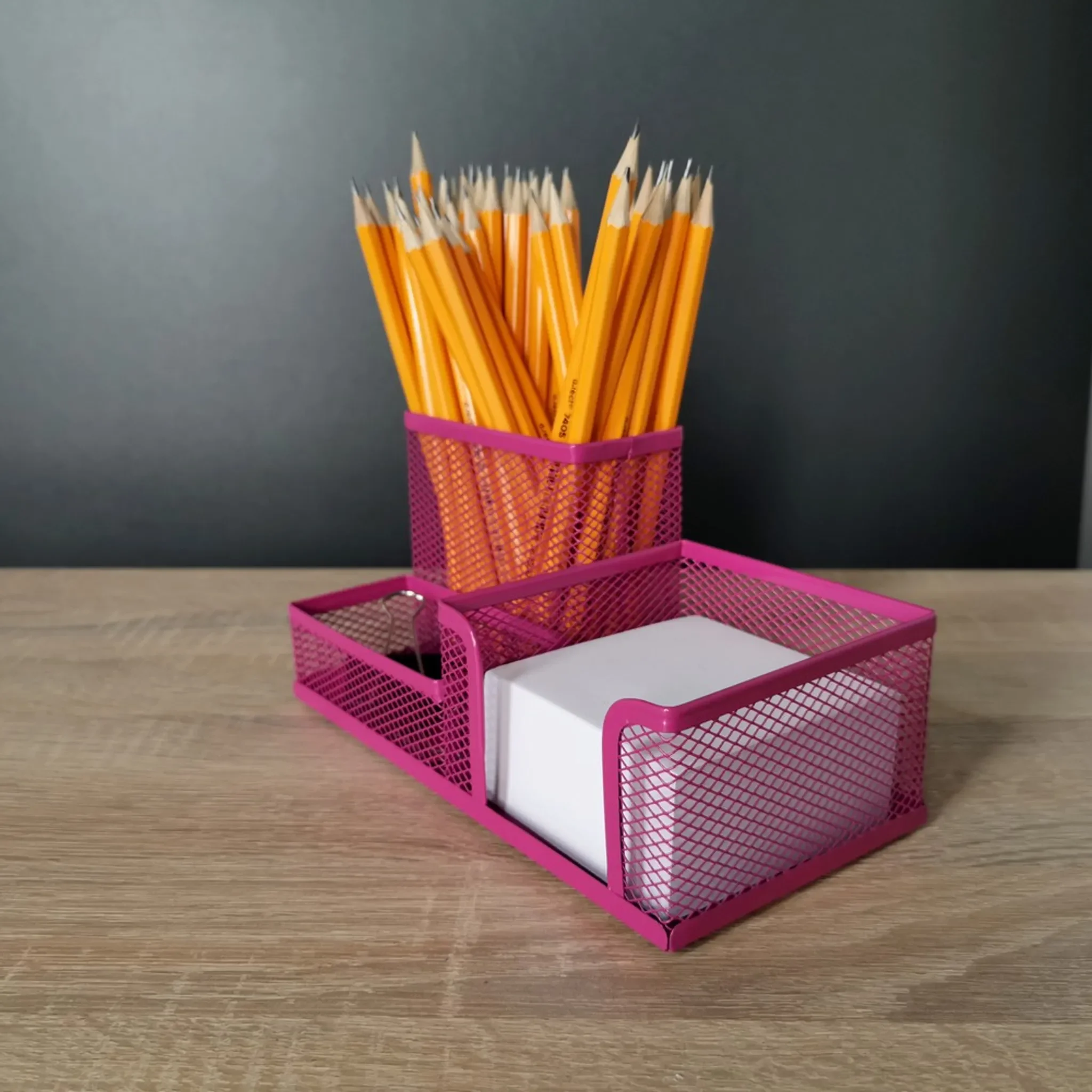 Leviatan Metall-Organizer mit Fächern – Pink